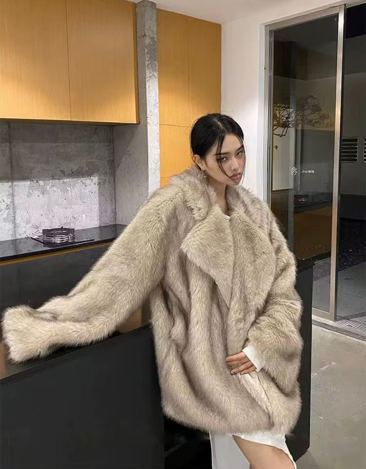 Oversized Genuine Fox Fur Coat – White Beige & Brown Beige