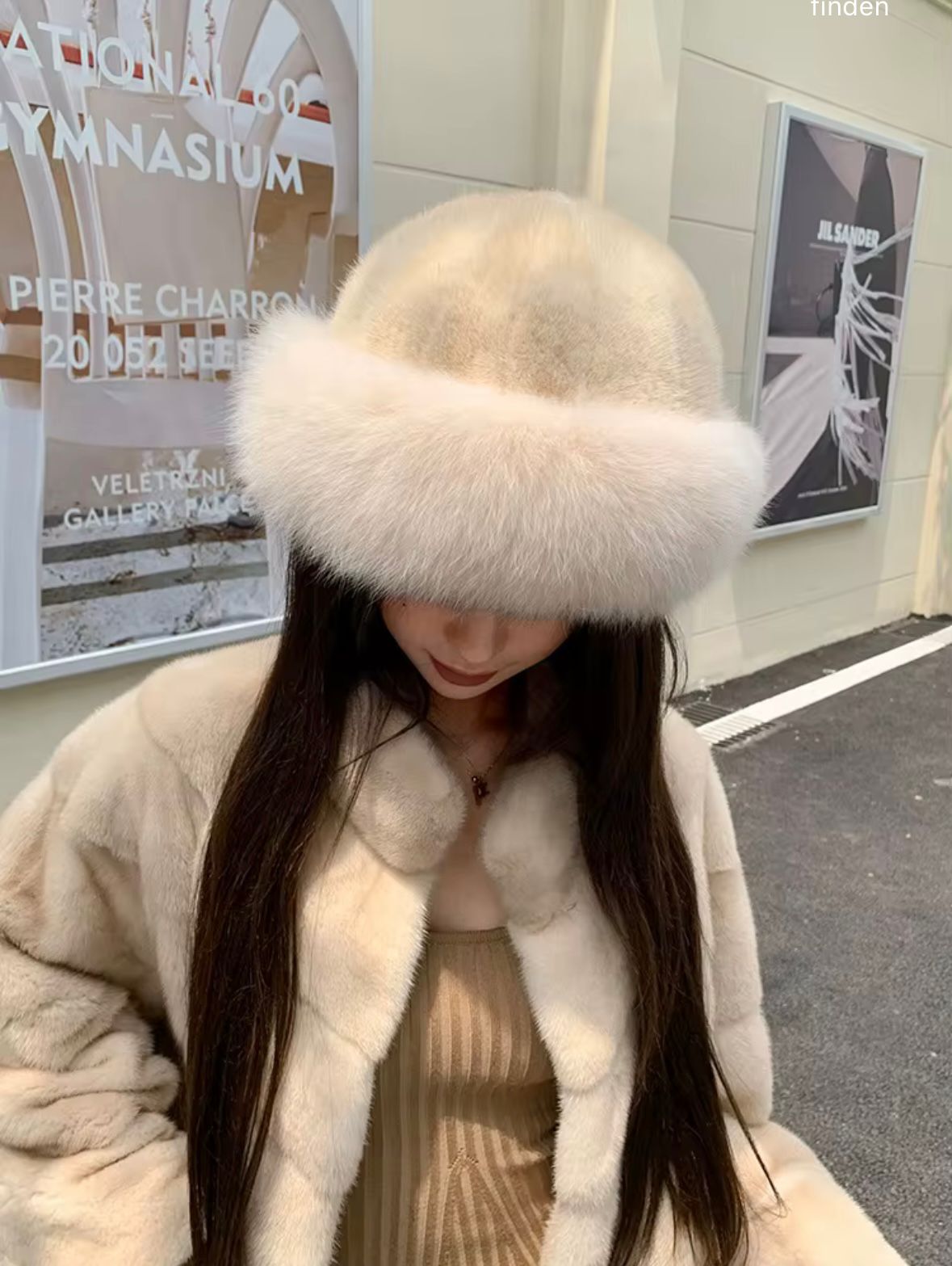 Luxury Real Fur Winter Hat – Premium Arctic Elegance